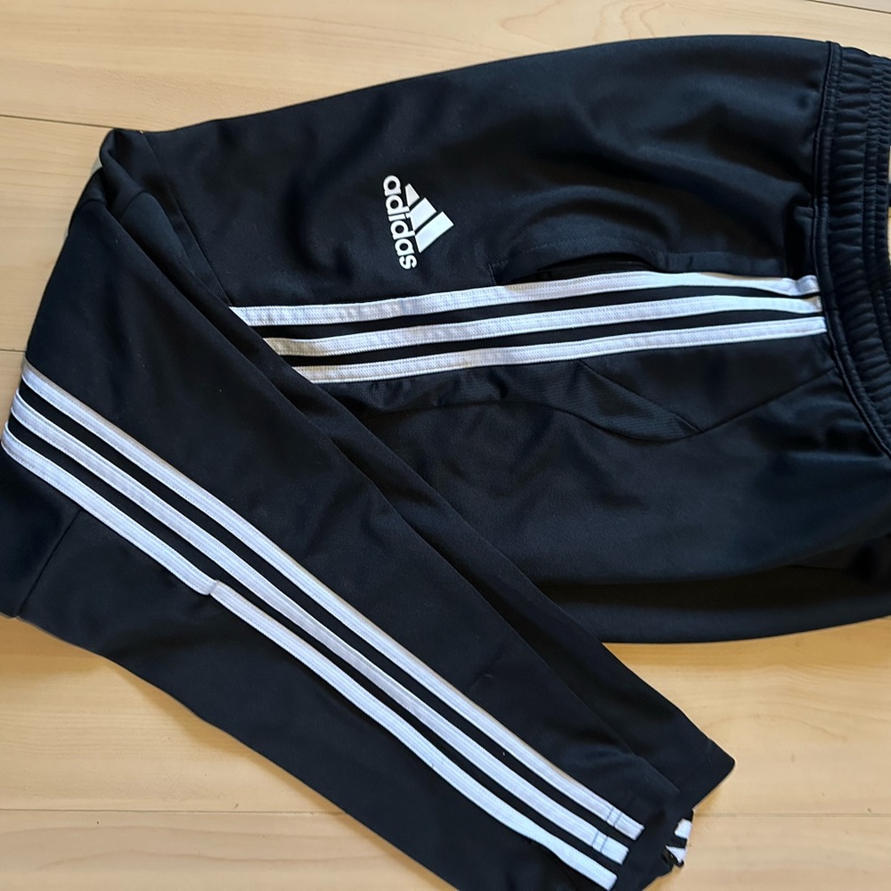 Adidas soccer sweats. Size medium